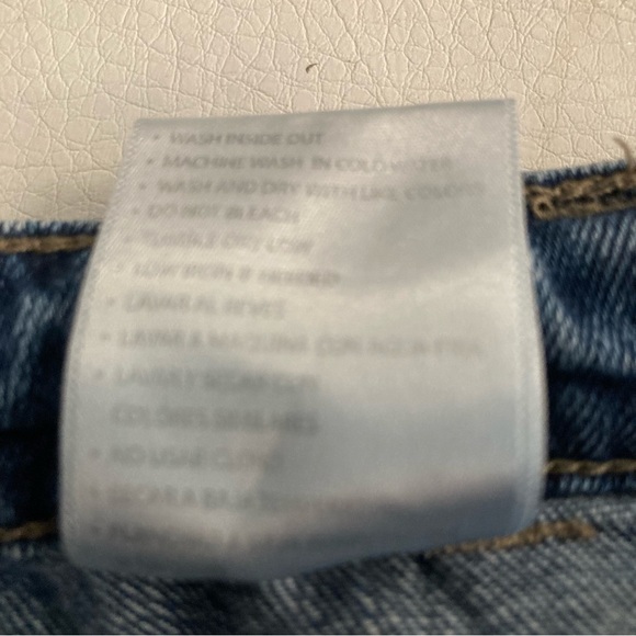 KANCAN Sz 13 High Rise Slim Patch Pockets Mid Wash Distressed Straight Jeans - Picture 13 of 13